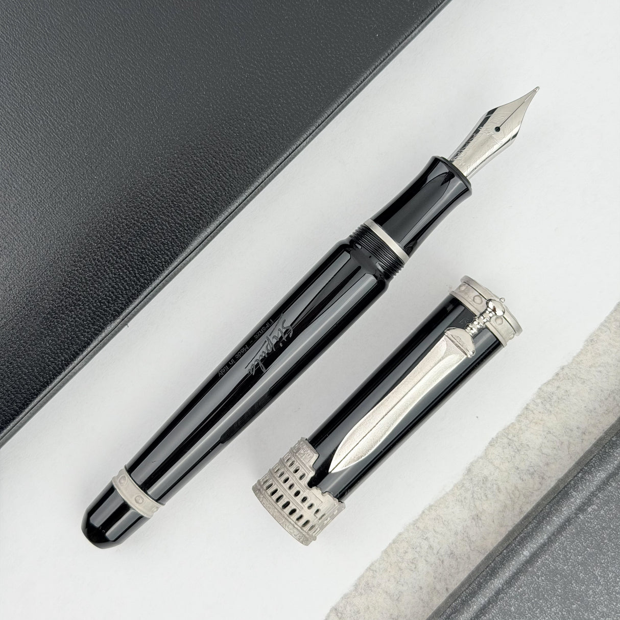 Stipula Gladiator Fountain Pen - Black