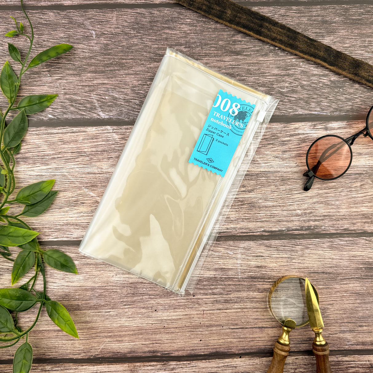 Traveler's Zip Pocket - Regular Size