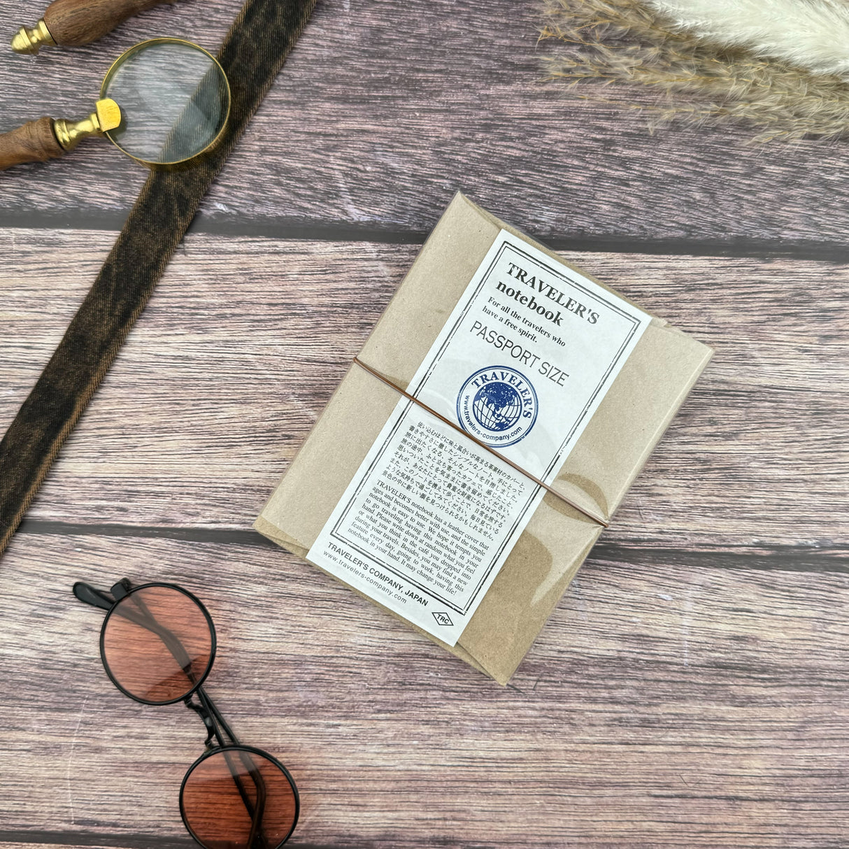 Traveler's Leather Notebook - Passport Size - Olive