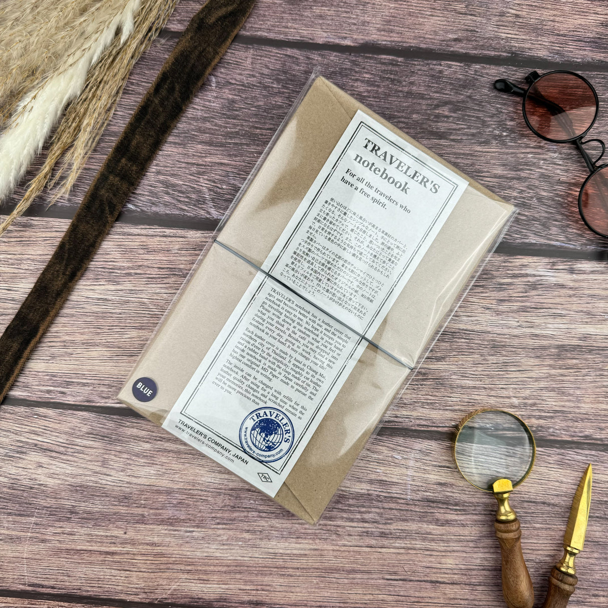 Traveler's Leather Notebook - Regular Size - Blue