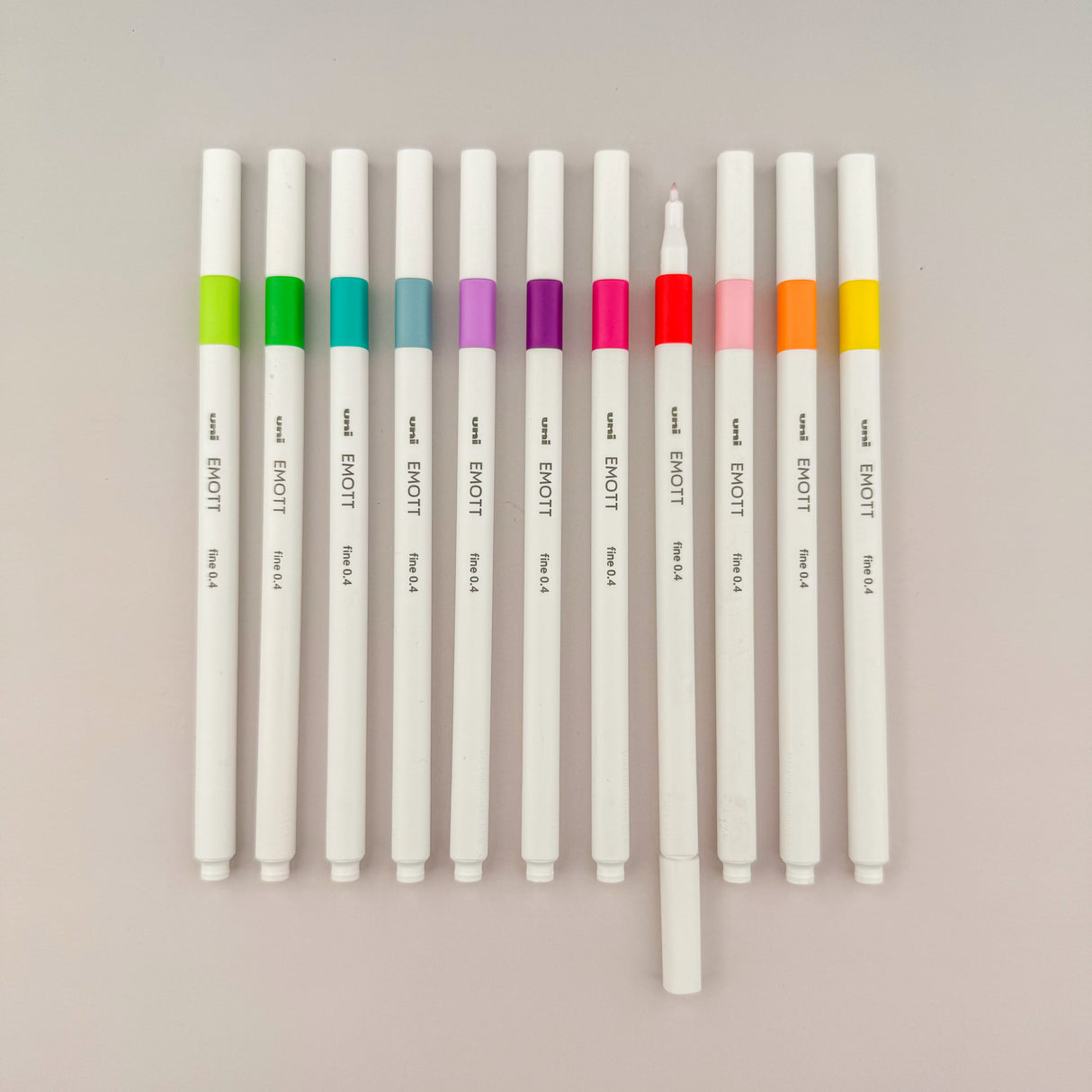 Uni-ball Emott Fine Line Marker Pen