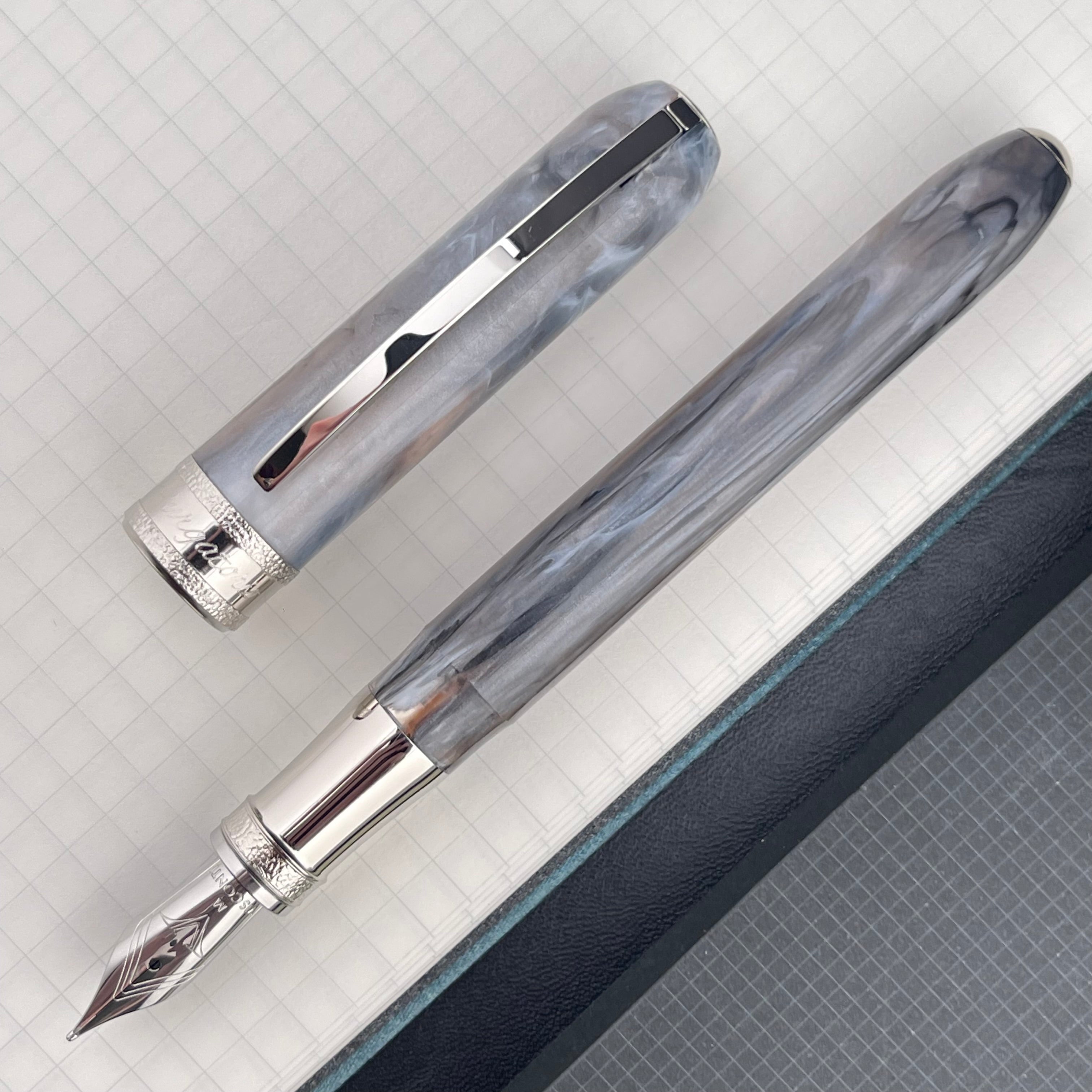 Visconti Comedia Fountain Pen - Purgatorio – Atlas Stationers