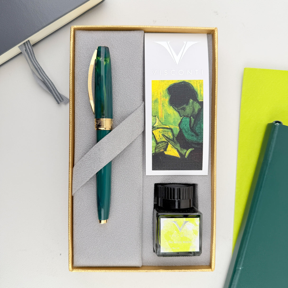 Visconti Van Gogh Fountain Pen - The Novel Reader