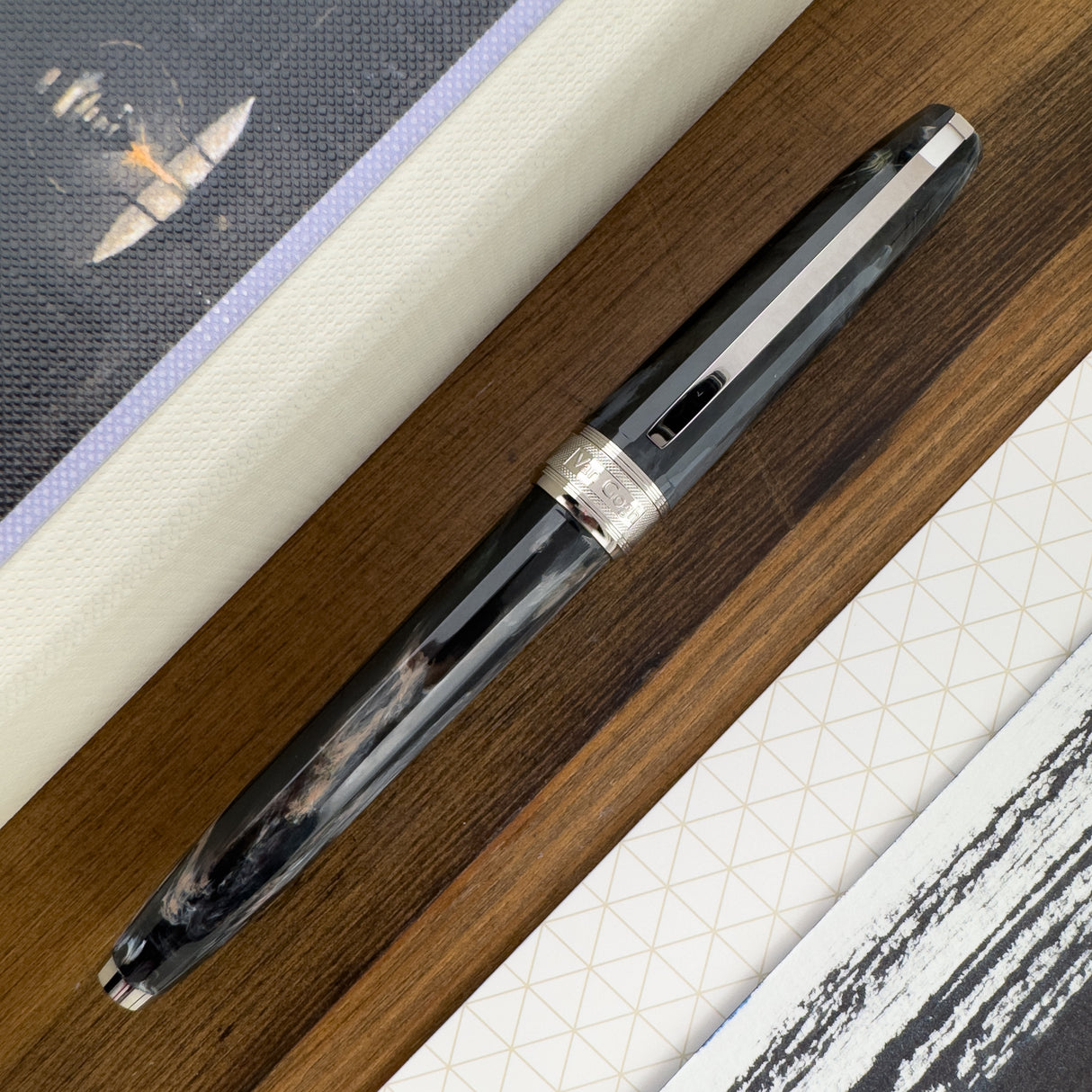 Visconti Van Gogh Fountain Pen - Potato Eaters