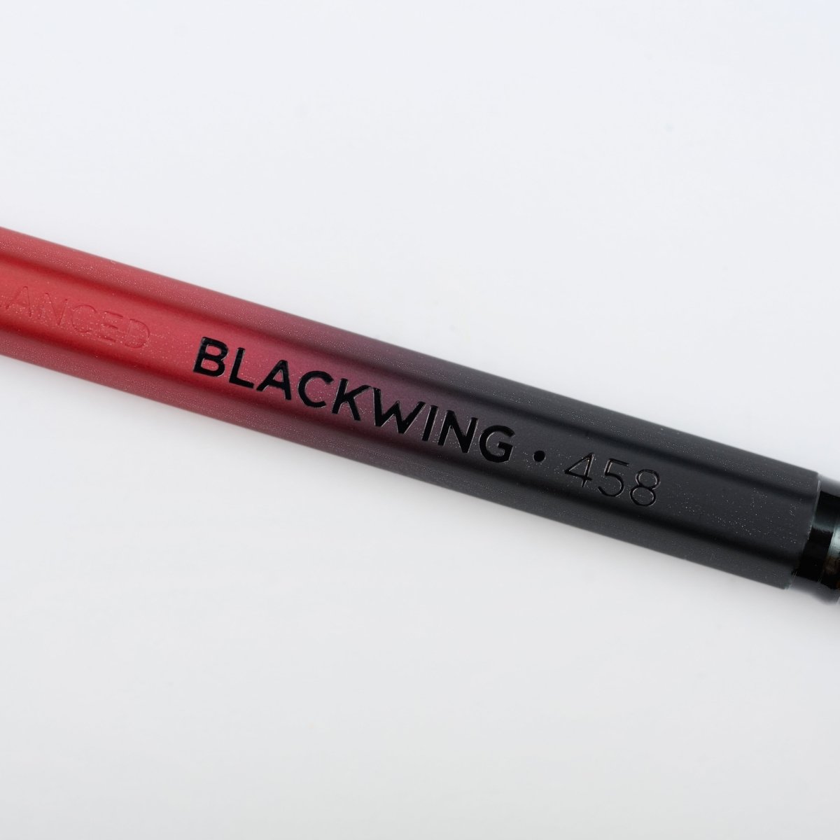 Blackwing Volume 458 pencils box open