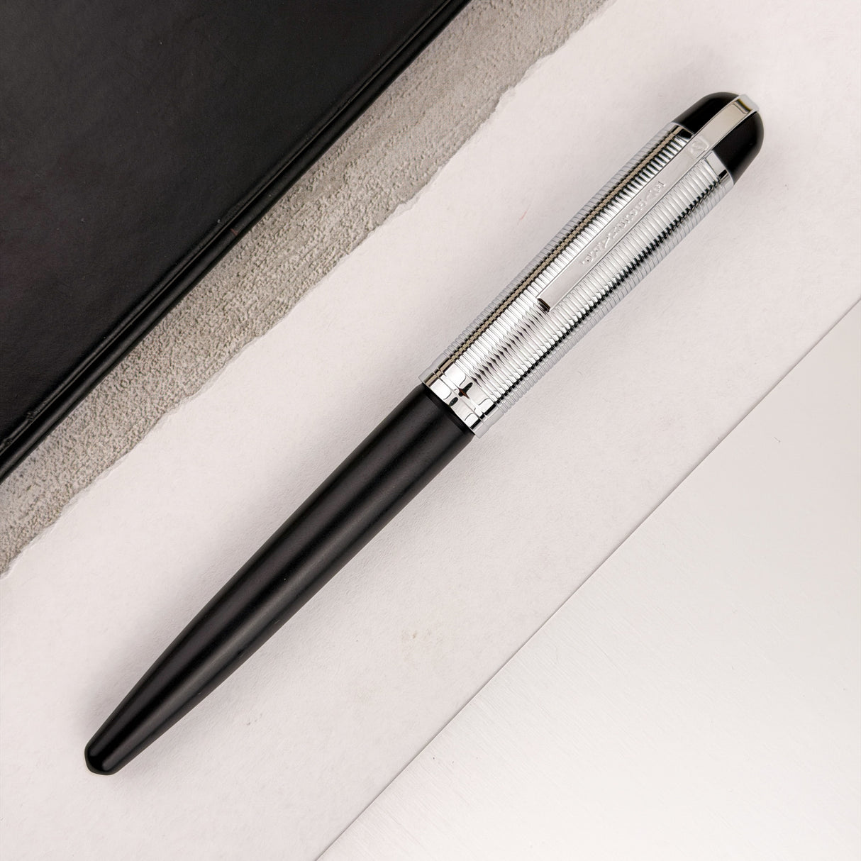 Wahl Eversharp Skyline Rollerball Pen - Black w/Silver Trim