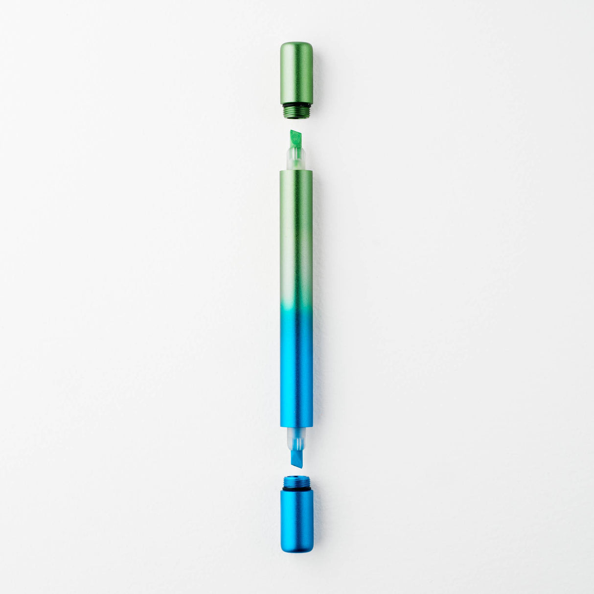 Tom's Studio Ori – the infinitely refillable highlighter