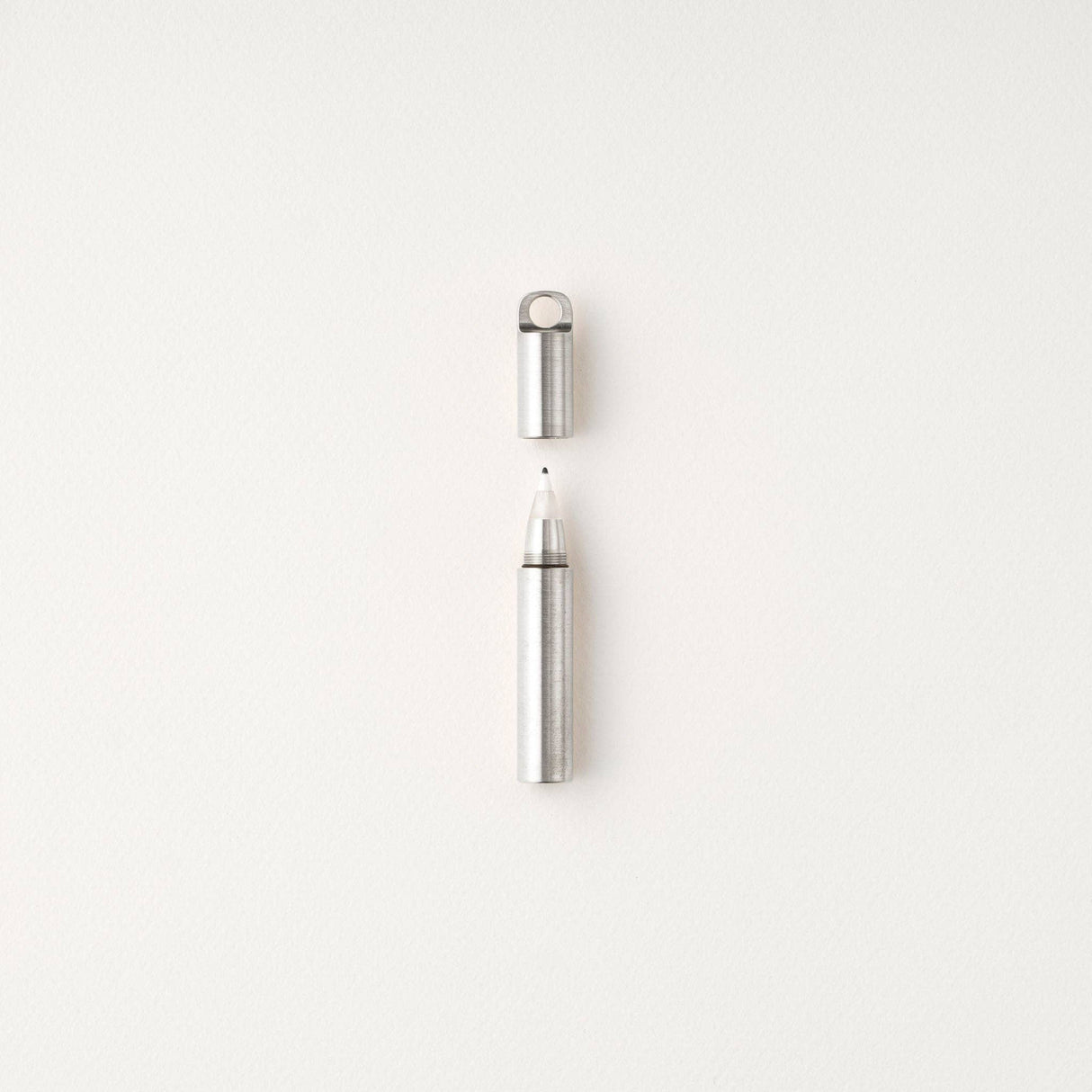 Tom's Studio The Field Mouse – refillable travel pen
