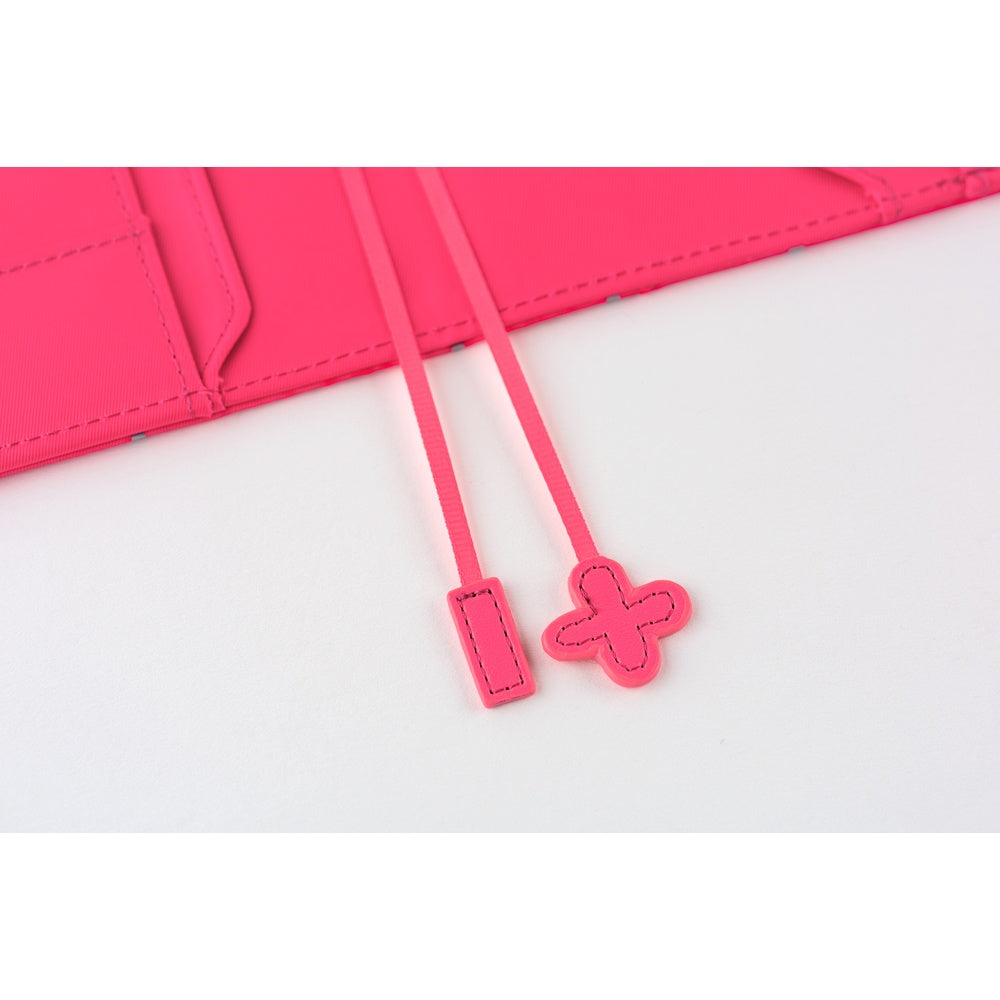 Hobonichi Techo A5 Cousin Planner Set - Makoto Matsubayashi: Pink Flowers (April Start)