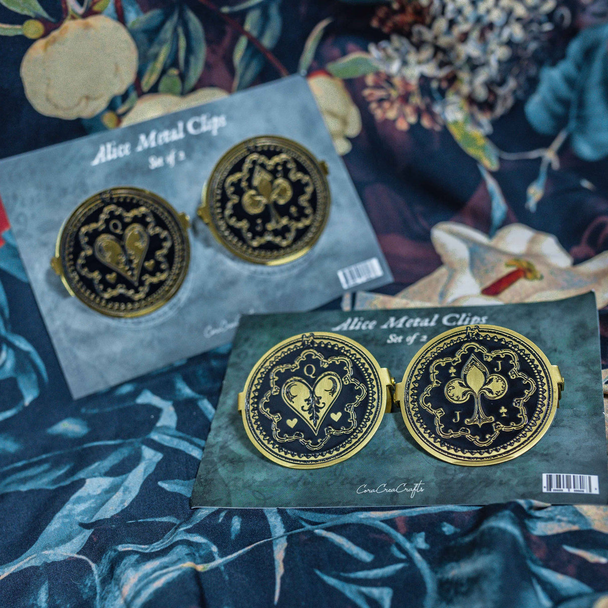 CoraCreaCrafts Alice Metal Clips (Set of 2)