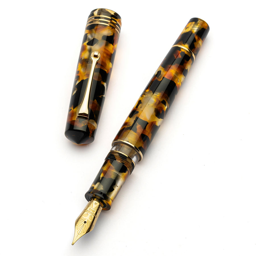 Leonardo Momento Zero Grande 2.0 Fountain Pen - Sottobosco with Gold Trim
