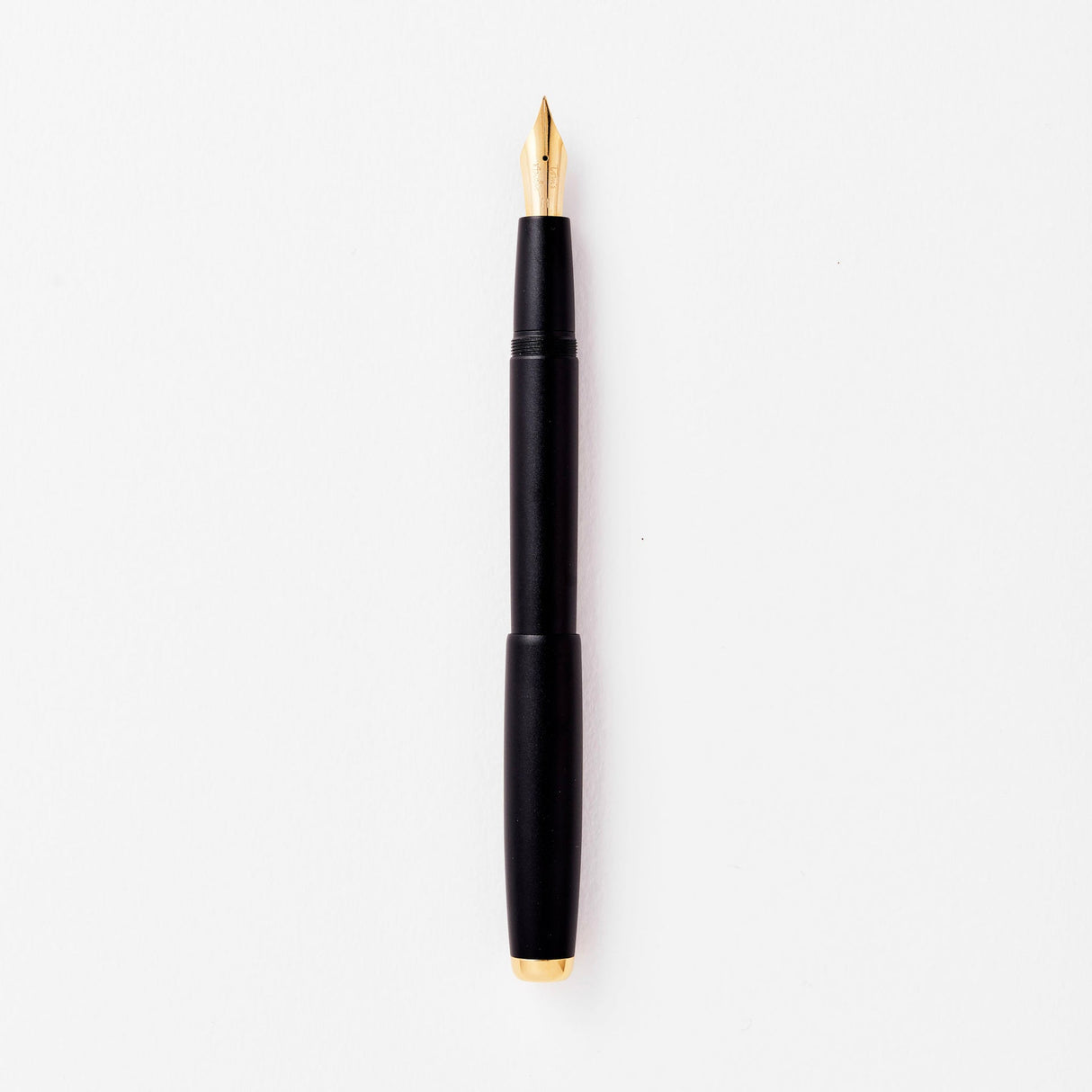Tom's Studio The Studio Fountain Pen - Black