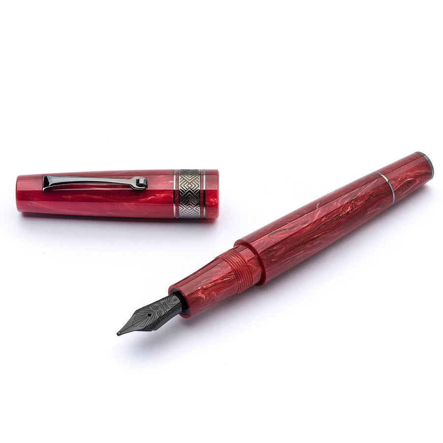 Leonardo Supernova Fountain Pen - Starlight Pink w/ Ruthenium Trim