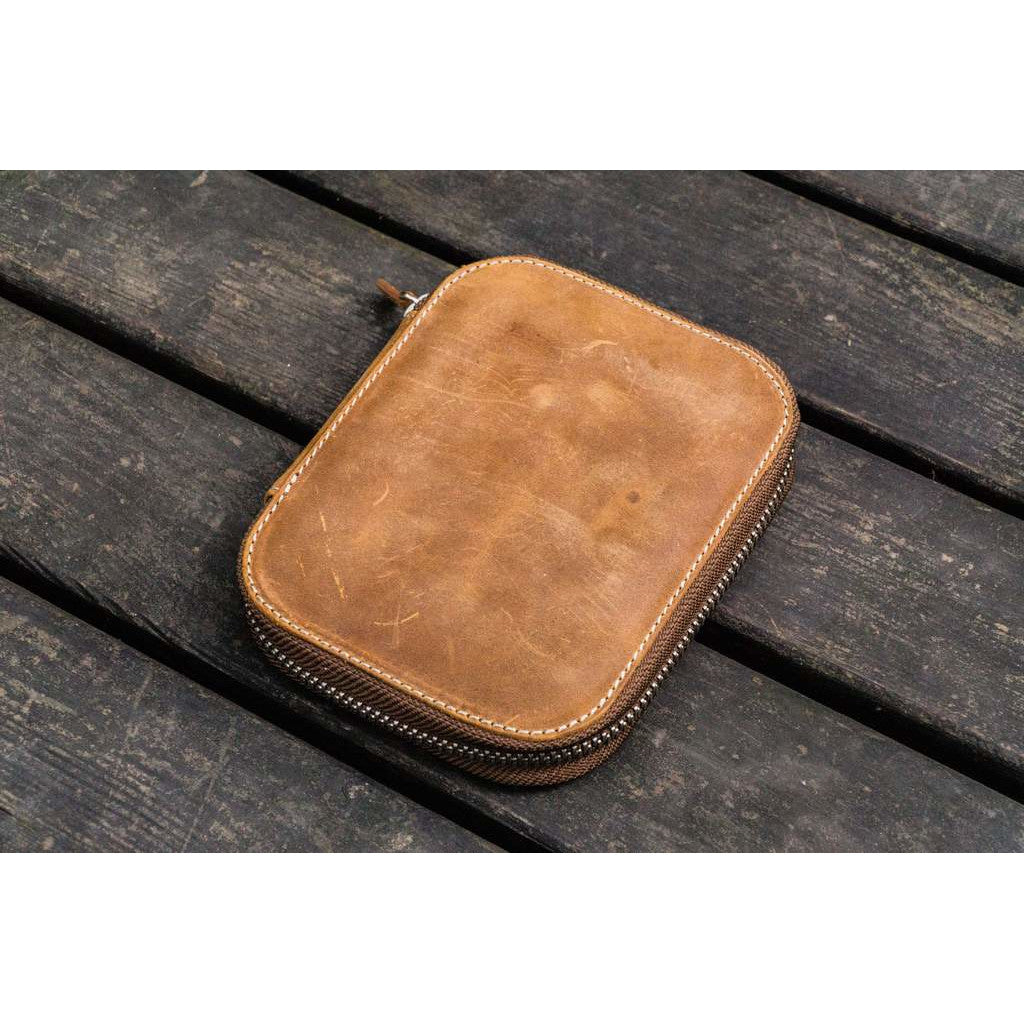 Galen Leather 10 Pen Zipper Case - Crazy Horse Brown | Atlas Stationers.