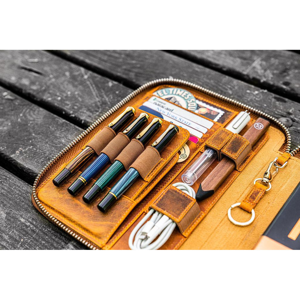 Galen Leather Zipped A5 Notebook Folio - Crazy Horse Brown | Atlas Stationers.