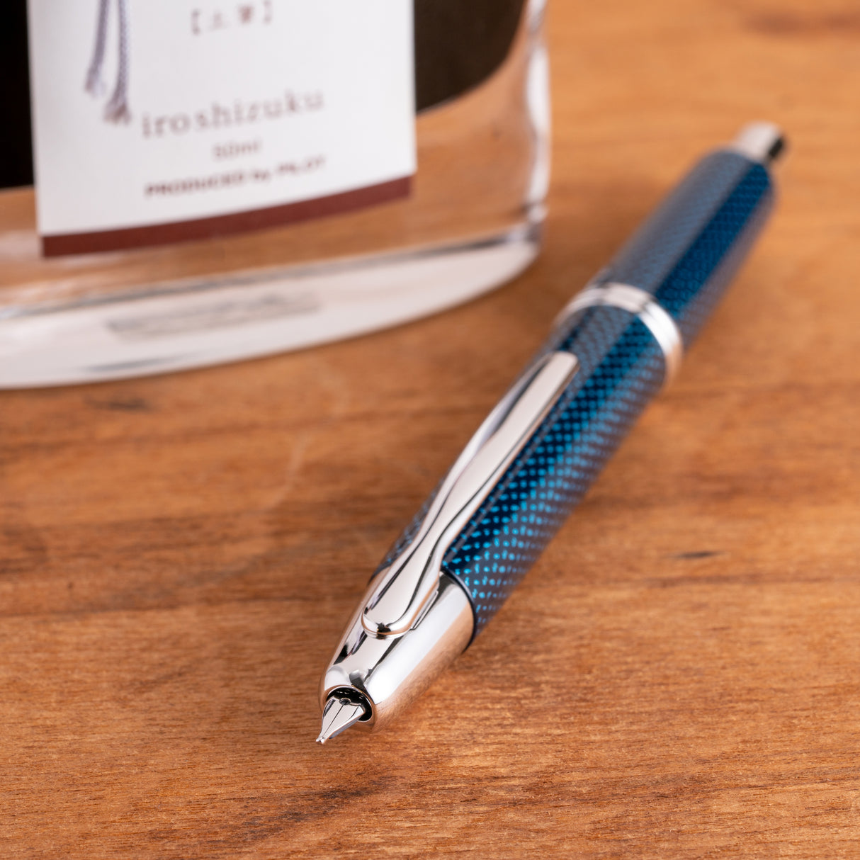 Pilot Vanishing Point Fountain Pen - Blue Carbonesque | Atlas Stationers.