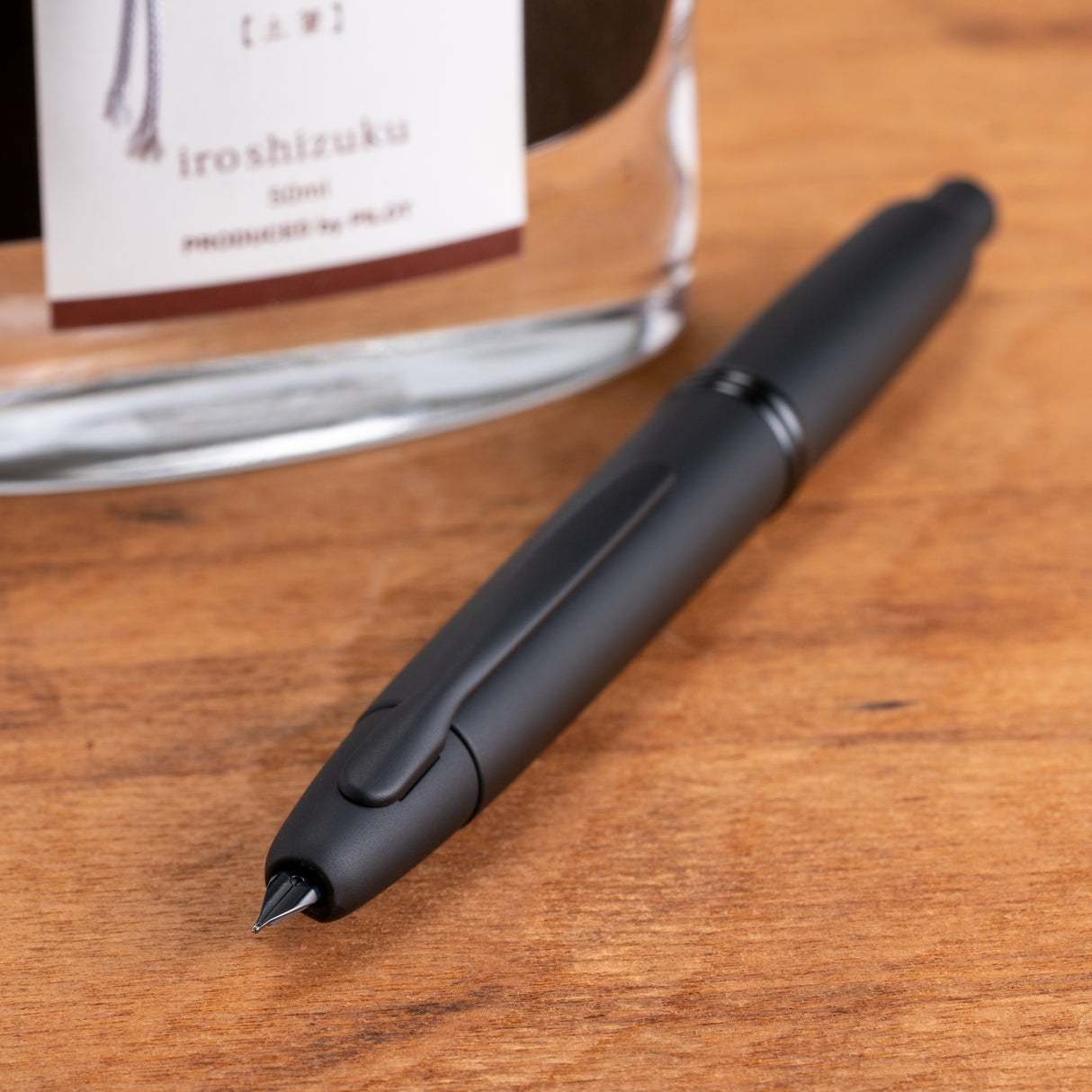Pilot Vanishing Point Fountain Pen - Matte Black | Atlas Stationers.