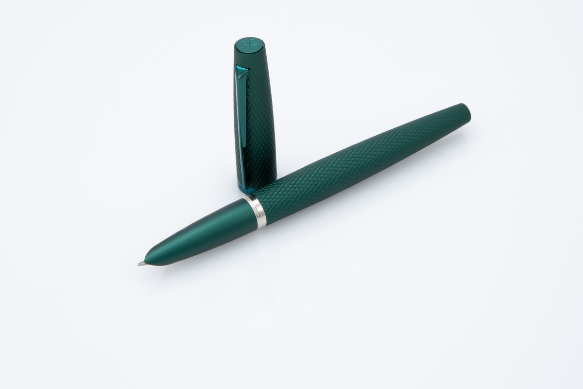 Diplomat Viper Fountain Pen - Green