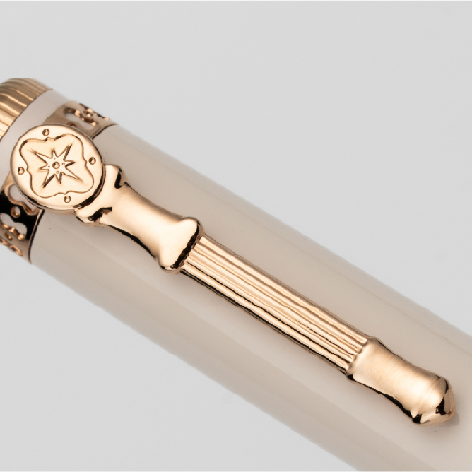 Dominant Industry Keyno Fountain Pen - No.014 Cherishment