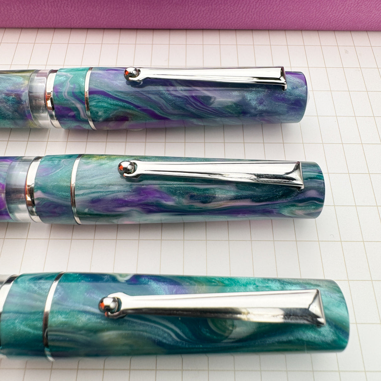 Delta Duna Fountain Pen - Water Lily (Atlas Exclusive)(Doorbuster)