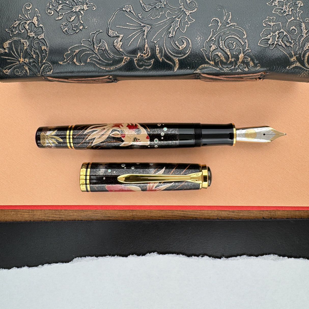 Pelikan Souveran M1000 Fountain Pen - Maki-e Goldfish (Limited Edition)