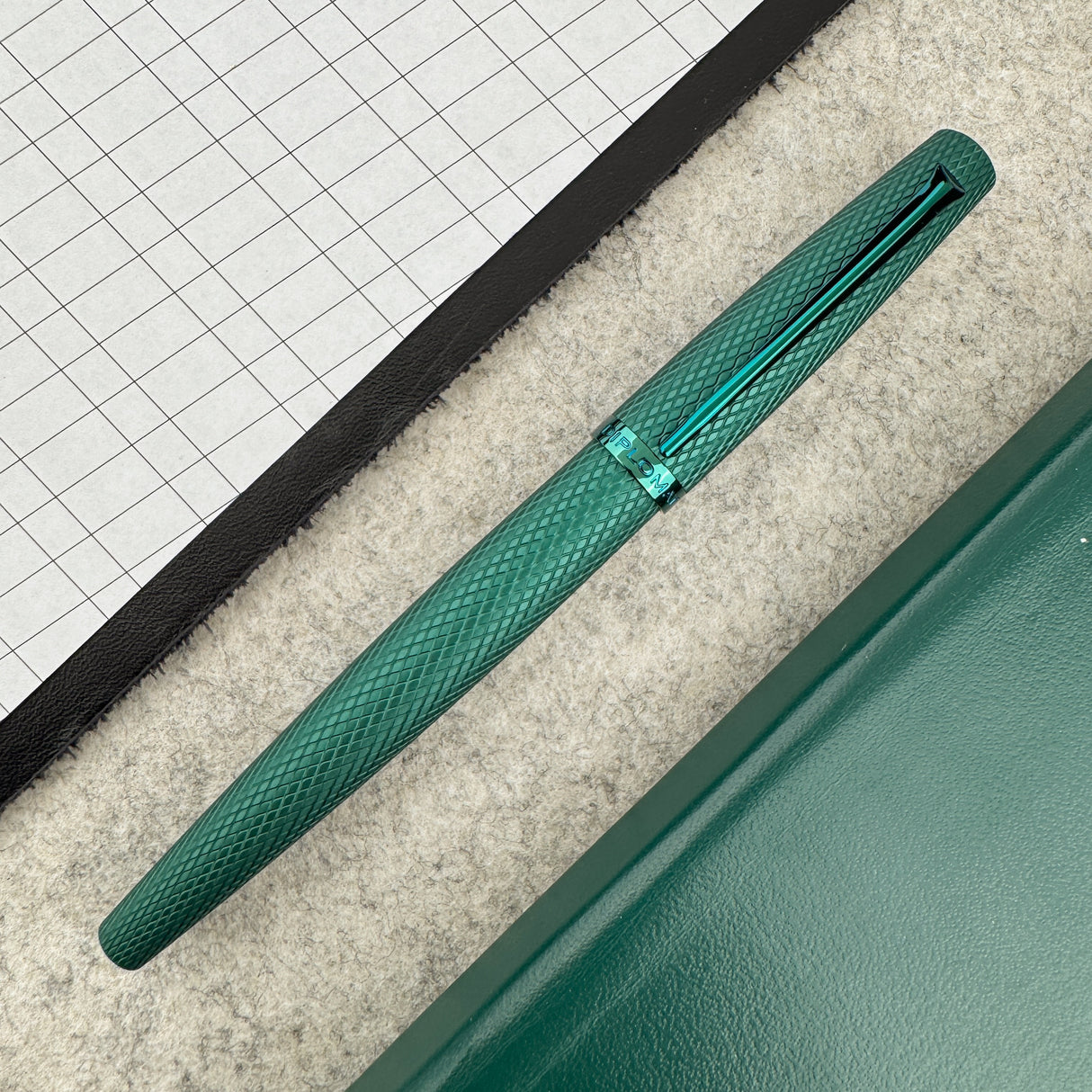 Diplomat Viper Fountain Pen - Green