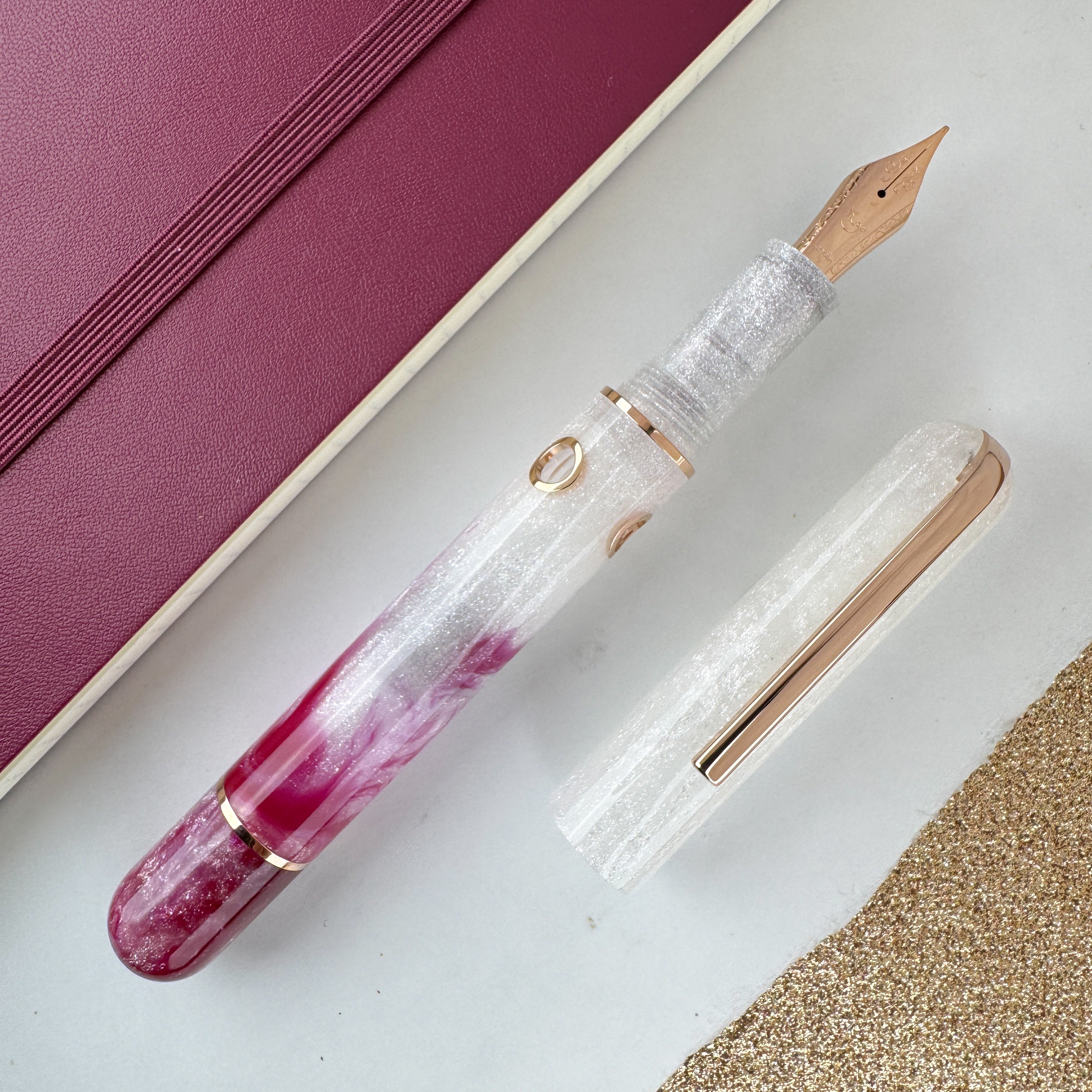 Nahvalur (Narwhal) Nautilus Fountain Pen - Raspberry Cheesecake