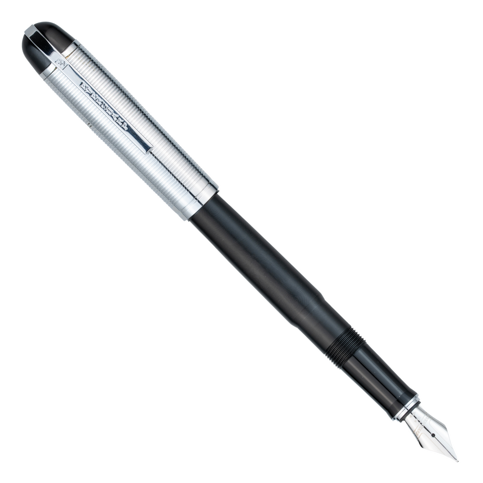 Wahl Eversharp Skyline Fountain Pen - Black w/Silver Trim
