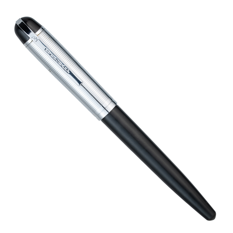 Wahl Eversharp Skyline Fountain Pen - Black w/Silver Trim