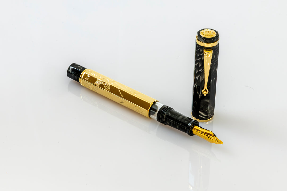 Omas King Cobra Fountain Pen