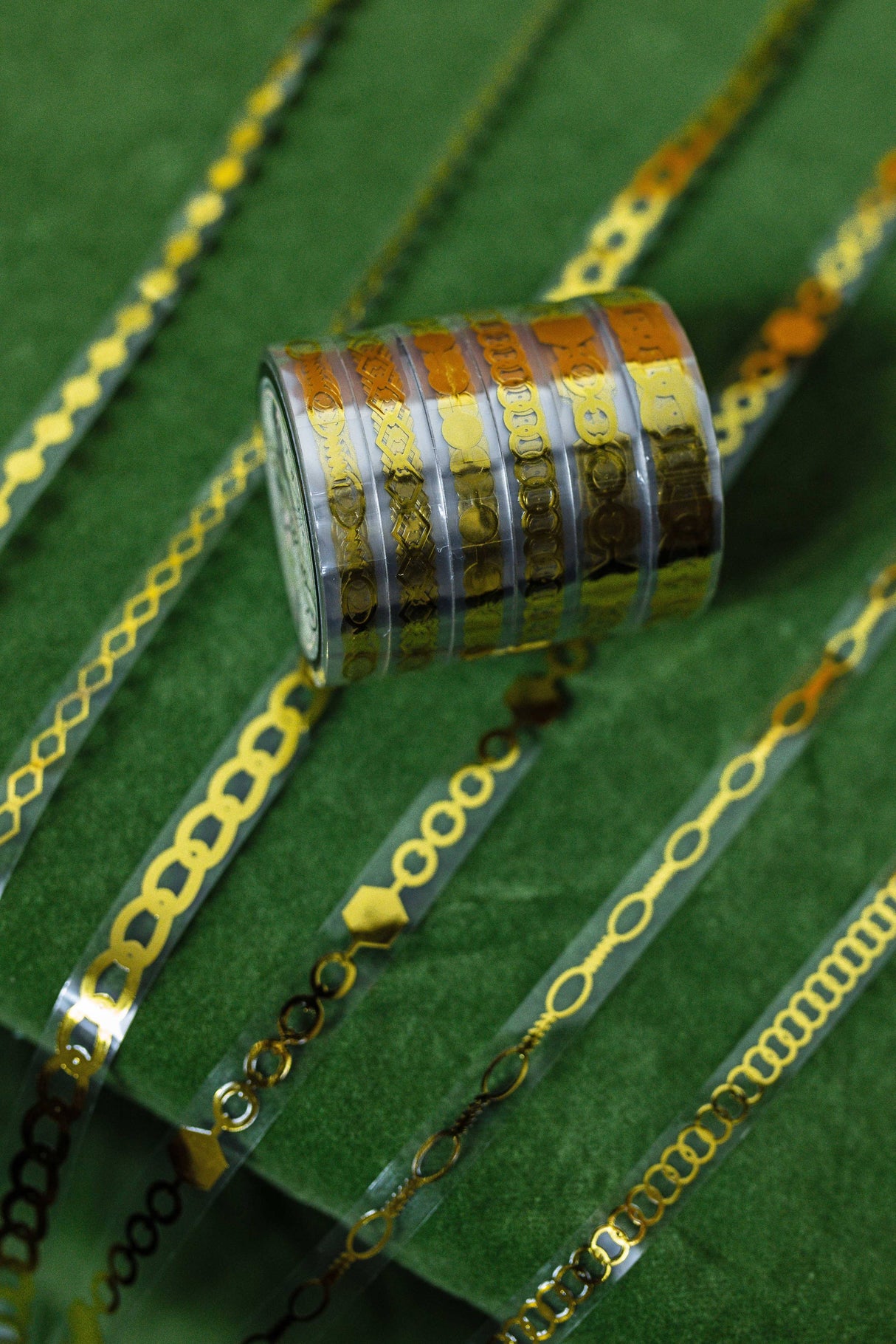 CoraCreaCrafts Metal Chain Tape Set