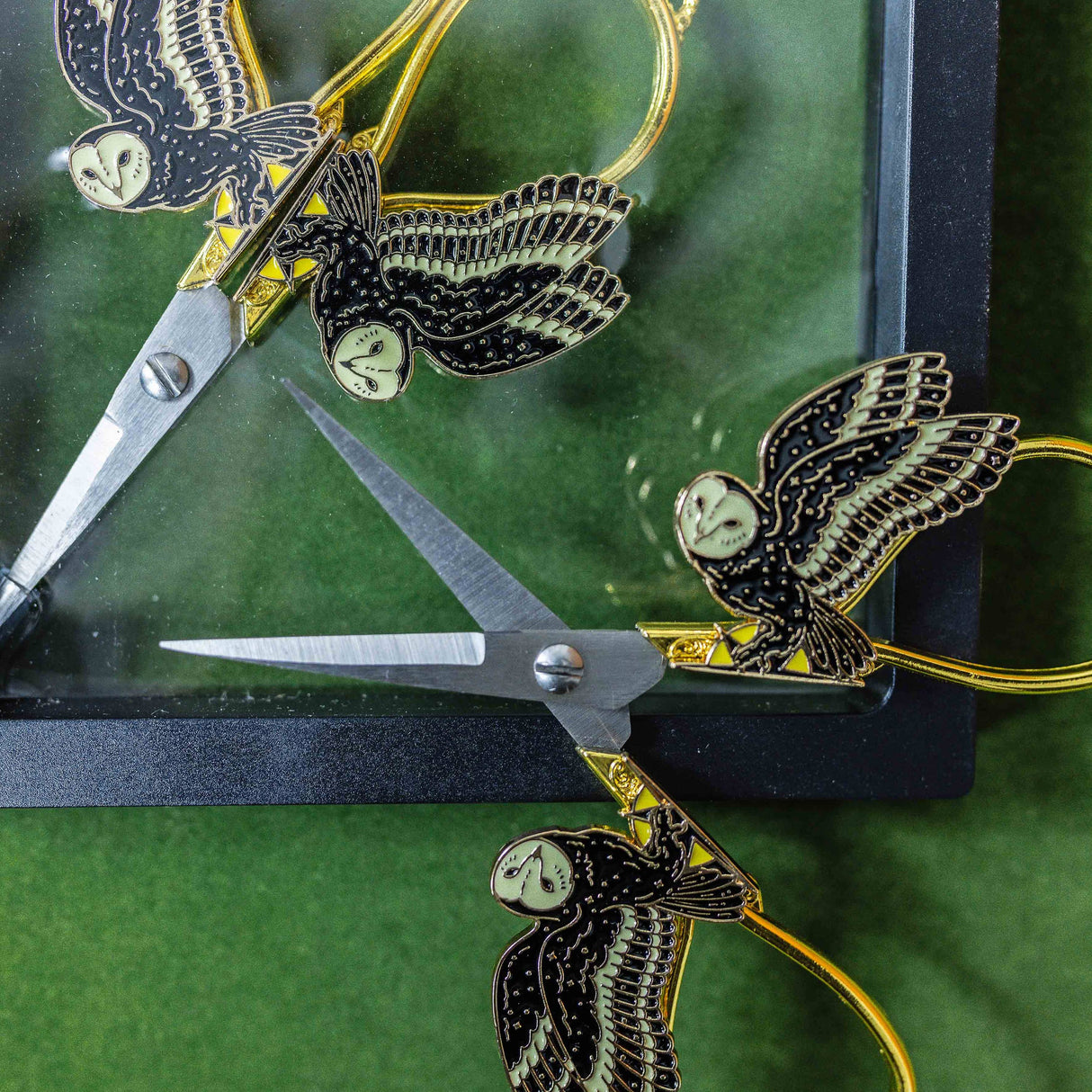 CoraCreaCrafts Owl Scissors