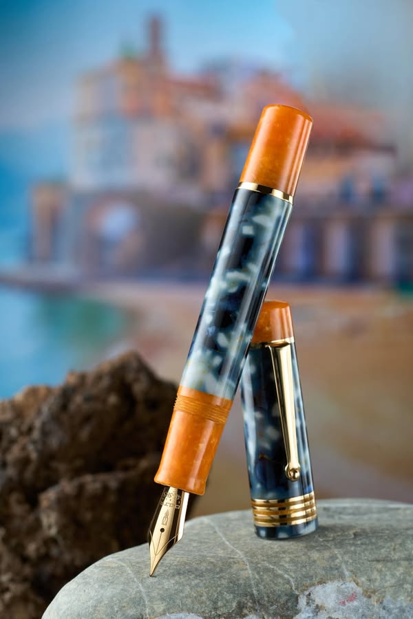 Delta Oro Di Amalfi Fountain Pen (Limited Edition)