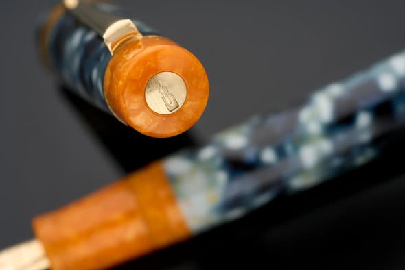 Delta Oro Di Amalfi Fountain Pen (Limited Edition)