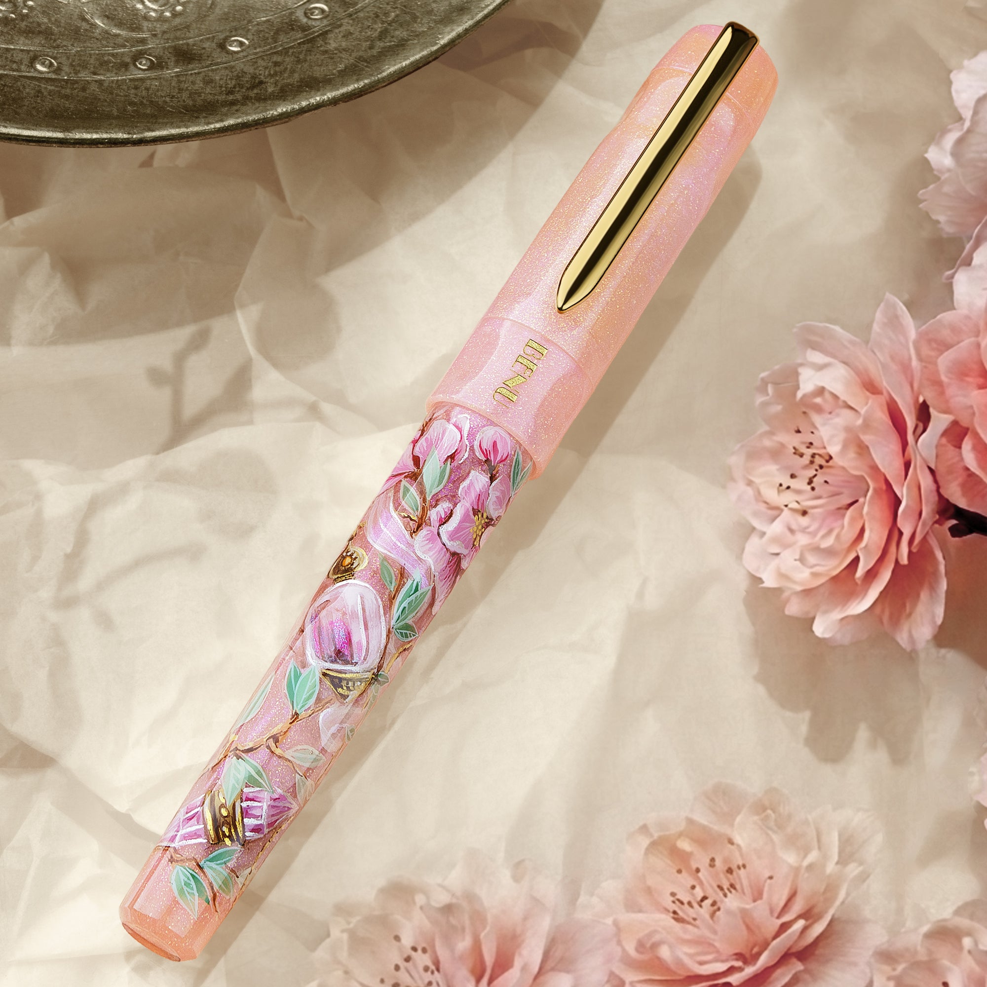 STEUABEN 桃　peach クリスタル　スチューベン　1990年代　希少 Benu Talisman Fountain Pen - Peach Blossom (Limited Edition