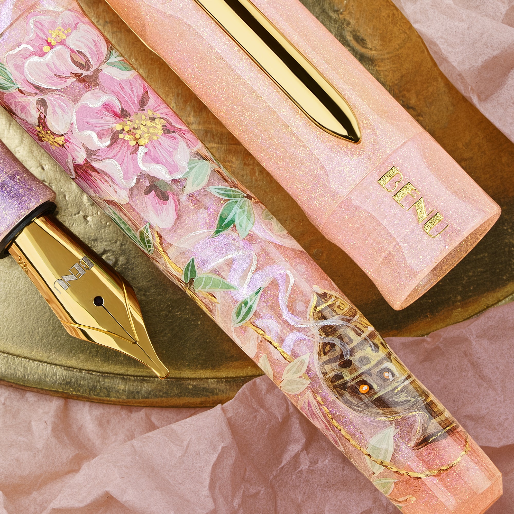 STEUABEN 桃　peach クリスタル　スチューベン　1990年代　希少 Benu Talisman Fountain Pen - Peach Blossom (Limited Edition