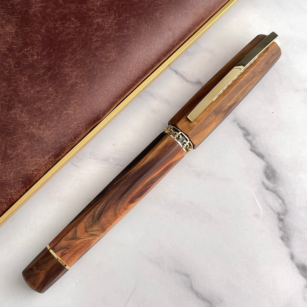 Visconti Medici Fountain Pen - Briarwood w/ Gold Trim