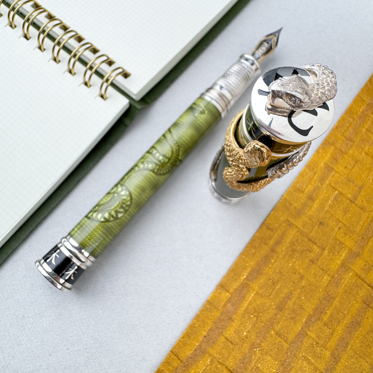 David Oscarson Black Water Snake Fountain Pen - Light Green w/ Gold (Limited Edition #08/08)