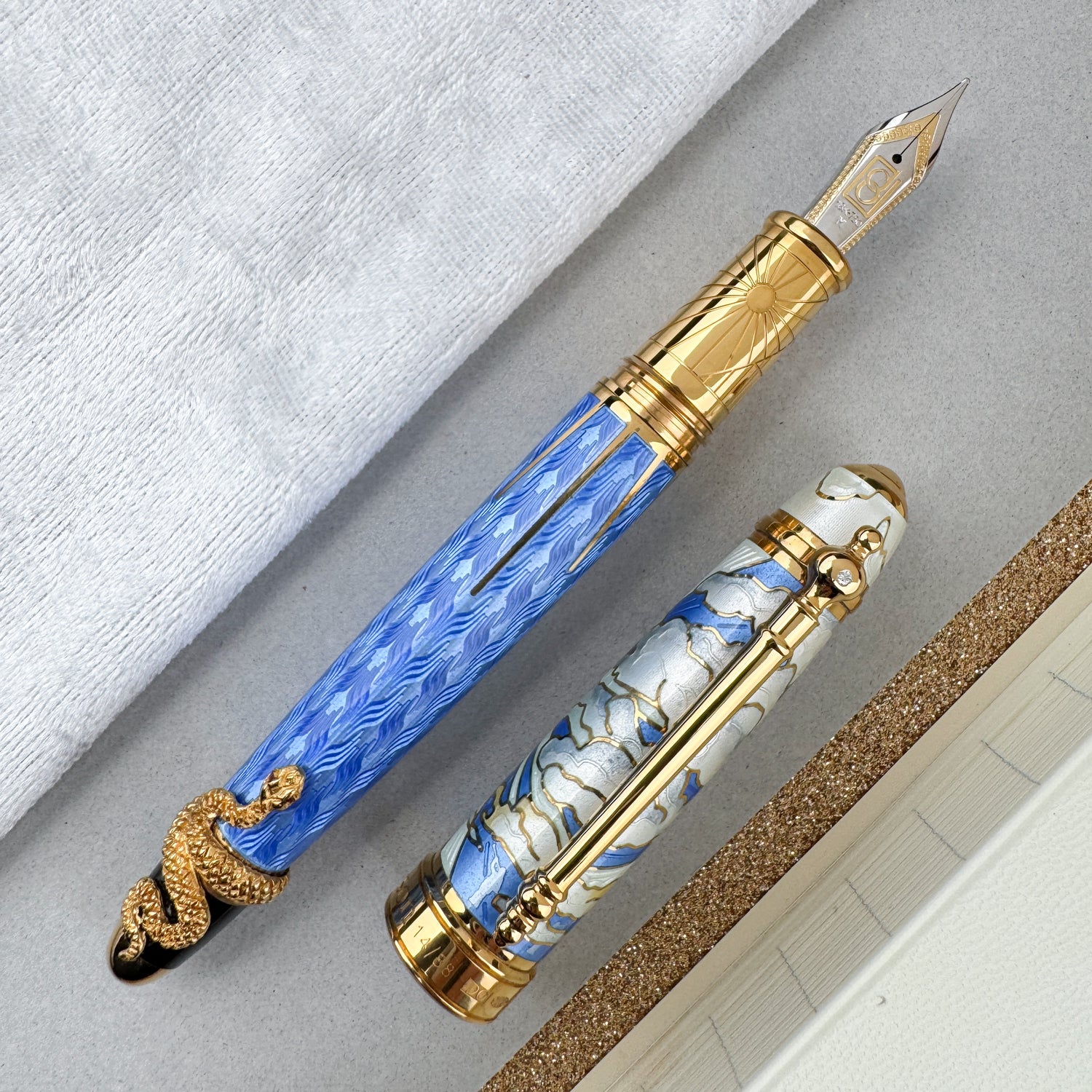 David Oscarson Deus Regit Fountain Pen - Light Blue  (Limited Edition #14/88)
