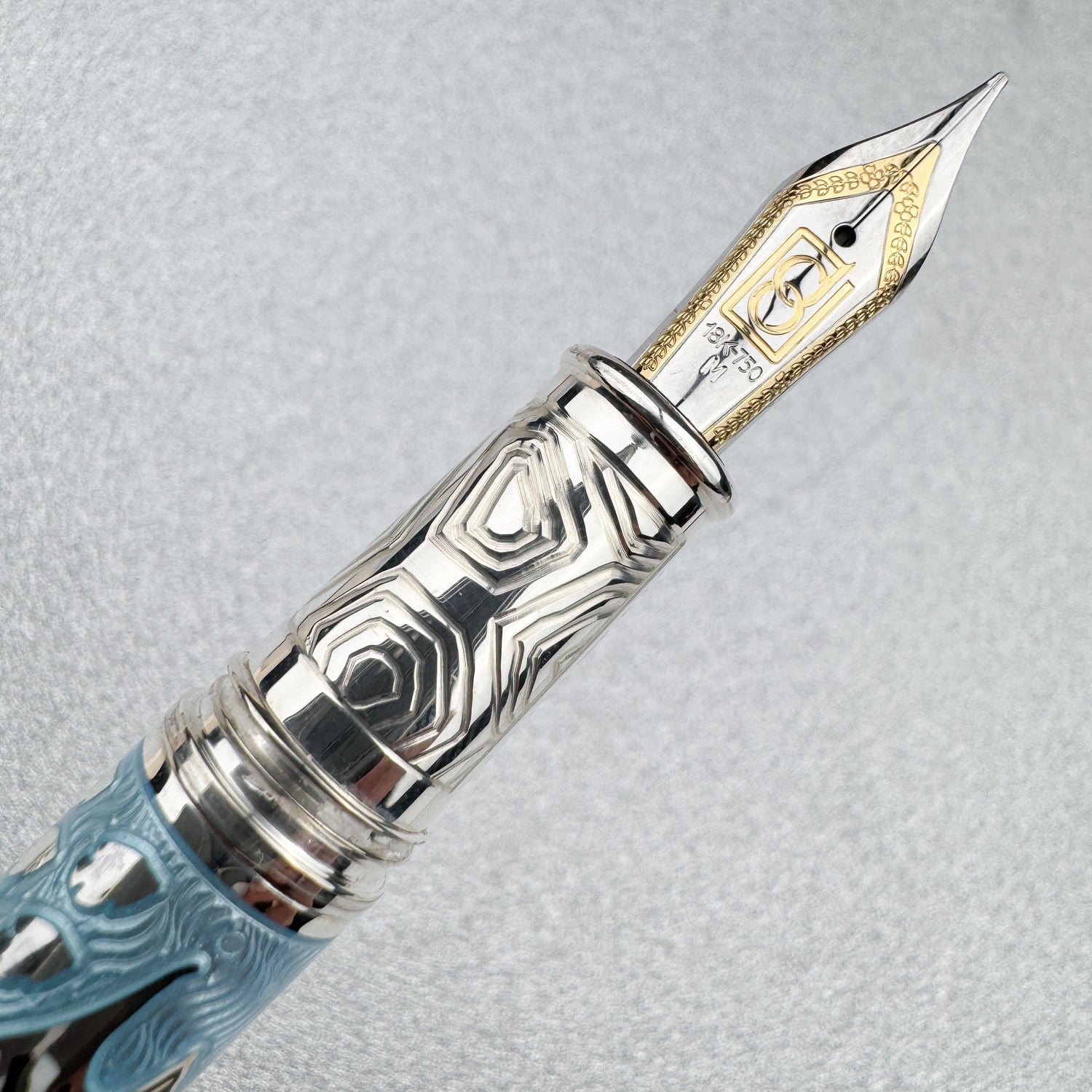 David Oscarson Sea Turtle Fountain Pen - Light Blue (Limited Edition #06/88)