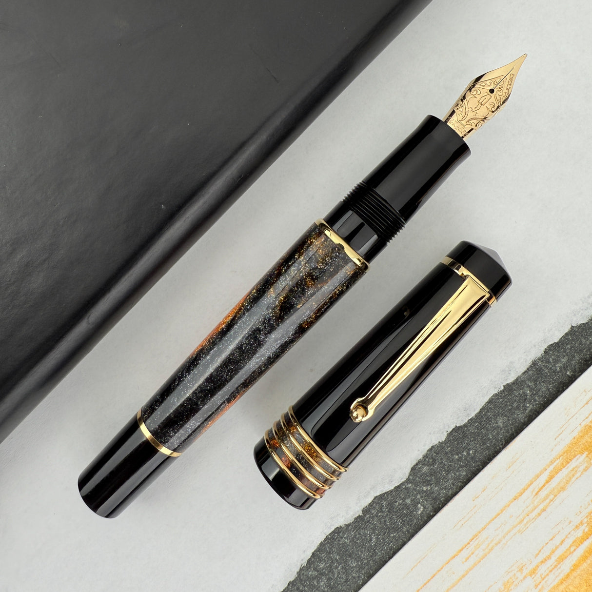 Delta DV Glow Up Fountain Pen w/14kt Nib