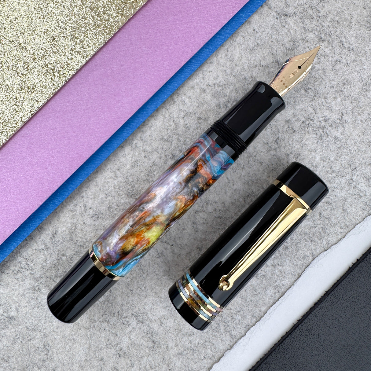 Delta DV Original Mid-Size Fountain Pen - Primary Manipulation 4.5 w/ Gold Trim (Limited Edition)