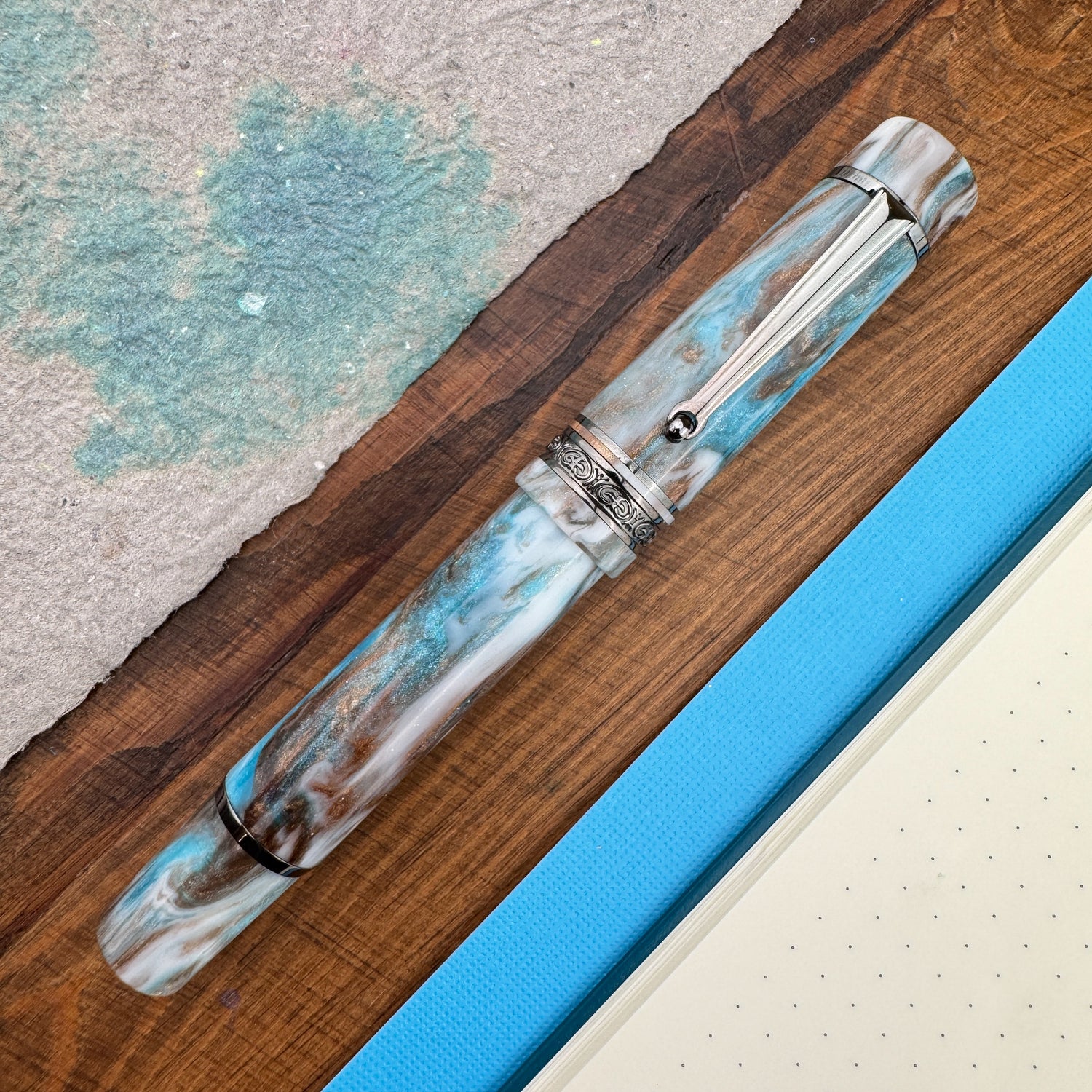 Delta DV Original Midsize Fountain Pen - Blue Copper (Atlas Exclusive)(Doorbuster)