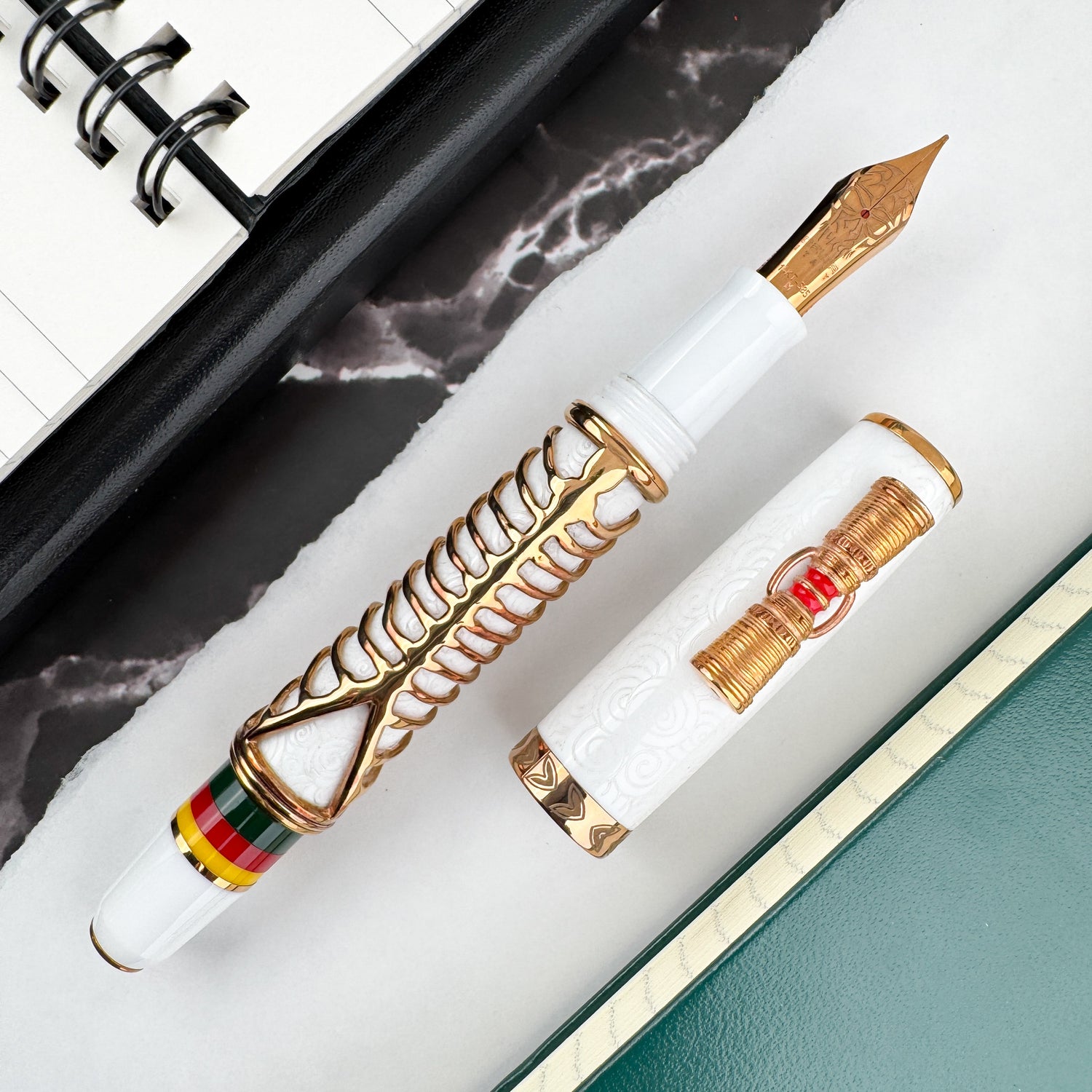 Delta Indigenous People Rose Vermeil Fountain Pen - Simbu (Limited Edition)(Doorbuster)