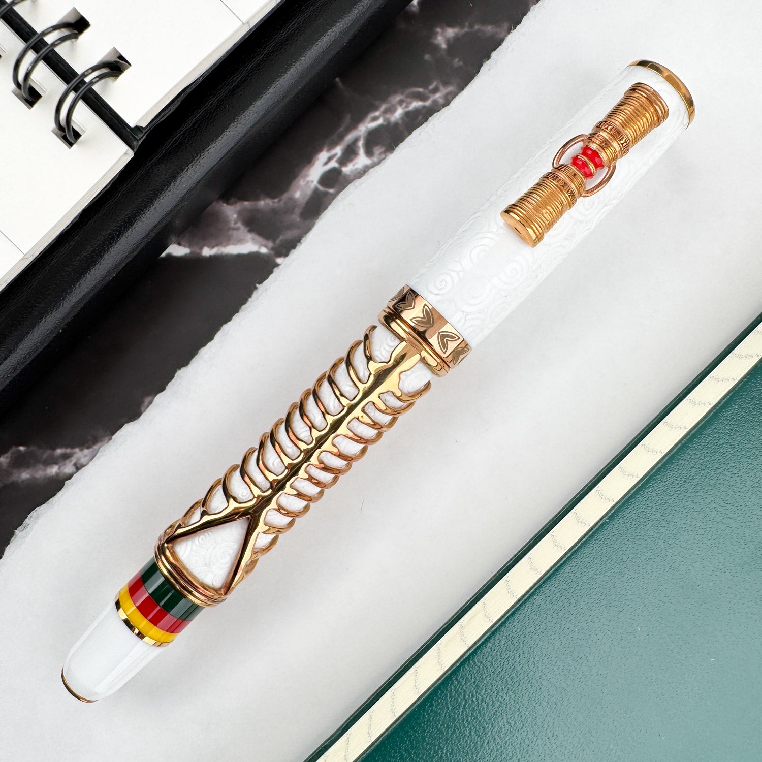 Delta Indigenous People Rose Vermeil Fountain Pen - Simbu (Limited Edition)(Doorbuster)