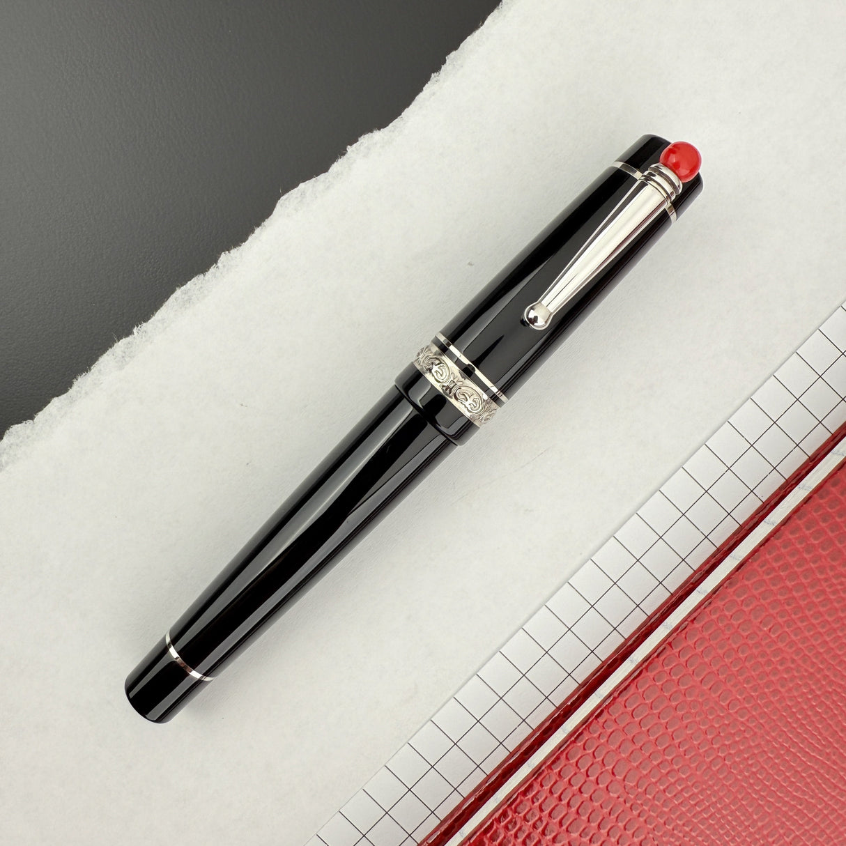 Delta We 17 Mini Rollerball Pen with Palladium Trim