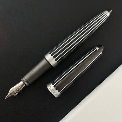 Diplomat Aero Fountain Pen - Stripes Black