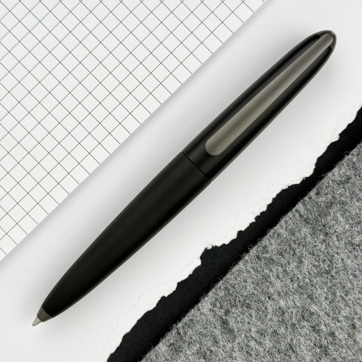 Diplomat Aero Ballpoint Pen - Pure Black