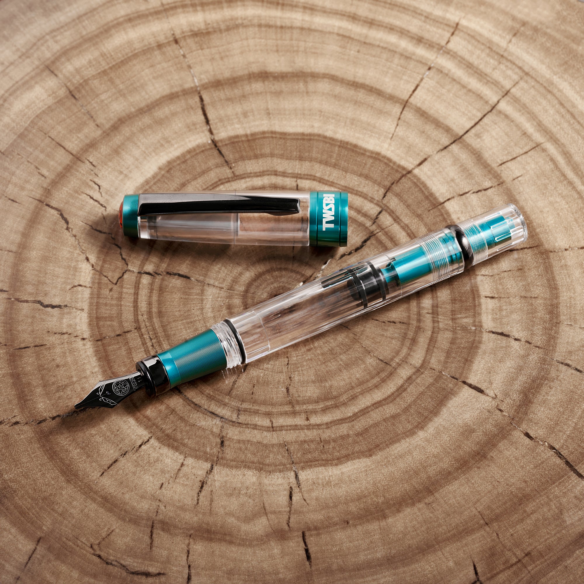 TWSBI Diamond 580ALR Fountain Pen - Caribbean w/ Onyx – Atlas
