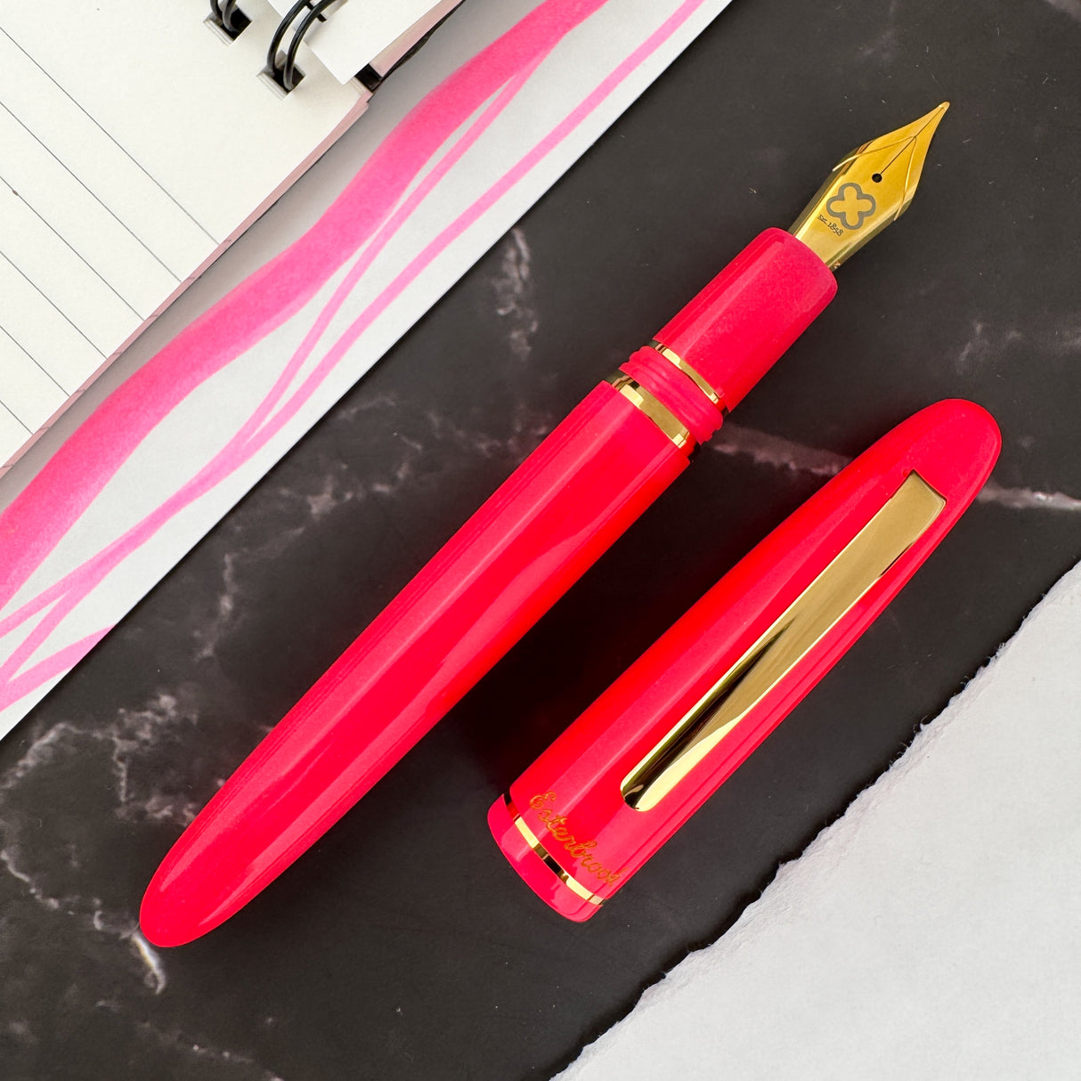 Esterbrook Funky Town Estie Fountain Pen - Pink